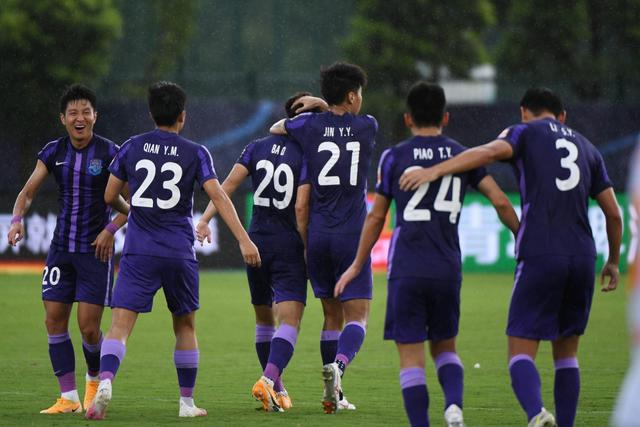 组图：世界杯-加拿大VS波黑 拉林为东道主扳平